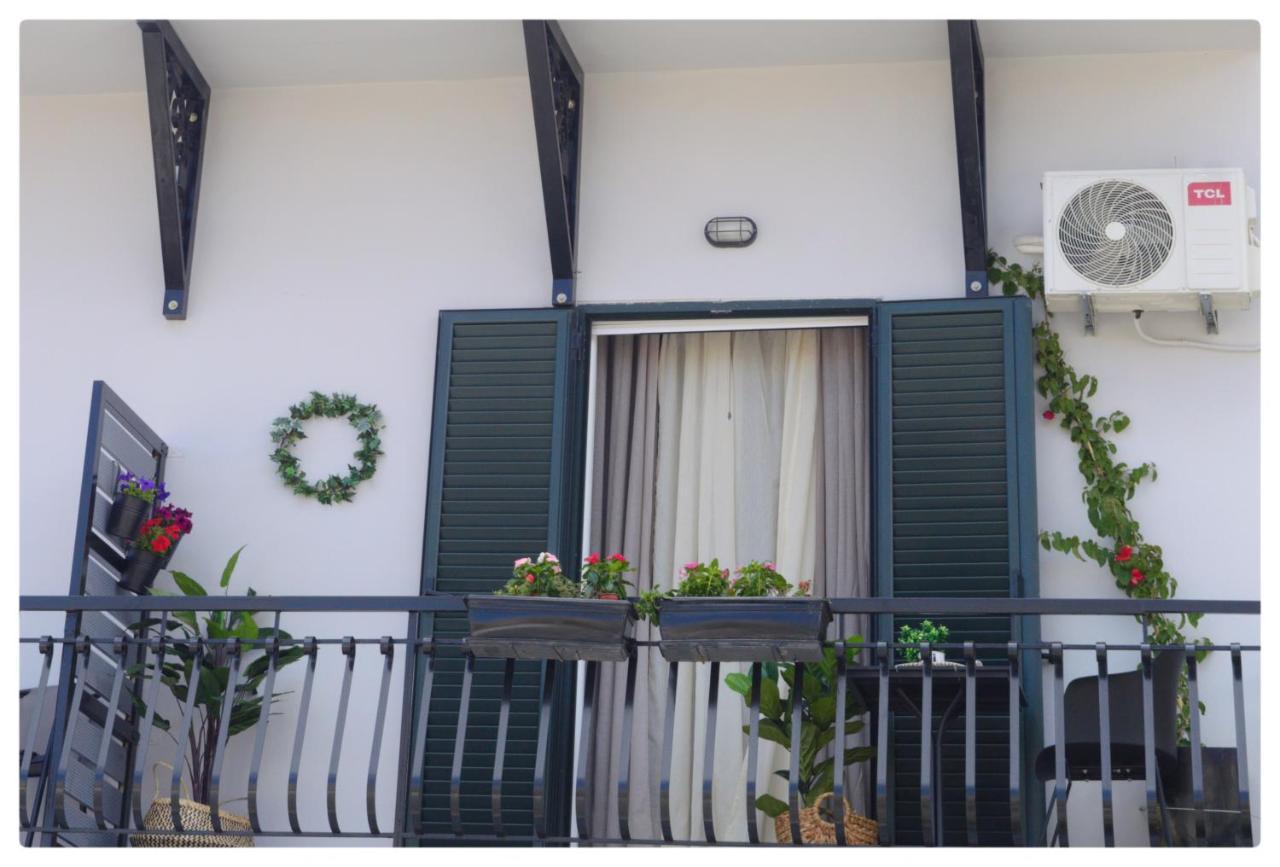 Aelia Apartment Lixouri Exterior foto